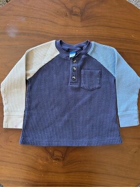 Old Navy Colorblock Waffle Henley - Navy, Cream & Light Blue